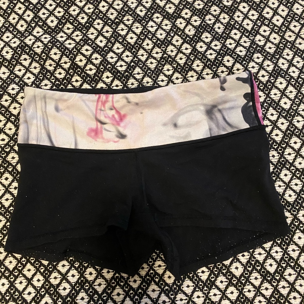 Lululemon reversible shorts